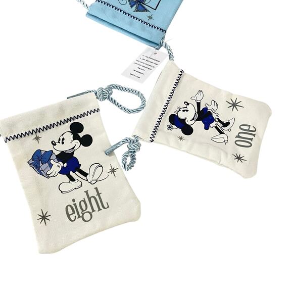 Disney Parks Chanukah 49" Banner Eight Pouches Mickey Minnie Hanukkah NEW! - Picture 4 of 4